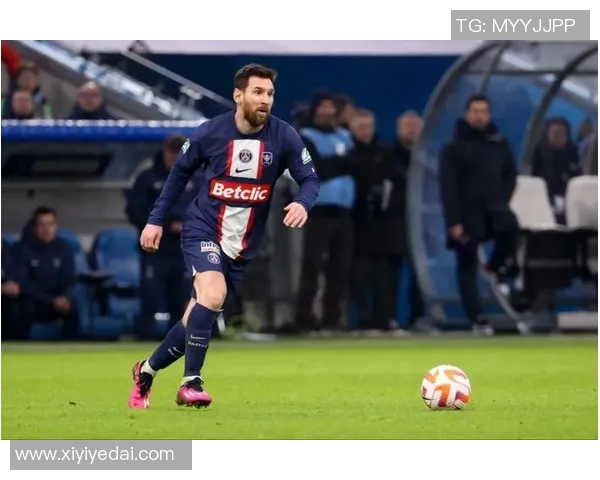 梅西正式宣布转会离开巴塞罗那，将加盟巴黎圣日耳曼：一个新时代的开启